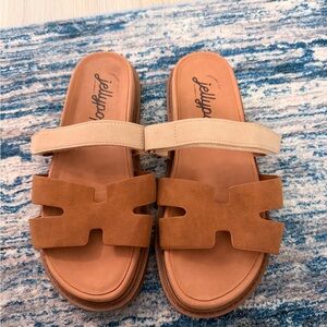 Jellypop Tan and Cream Sandals